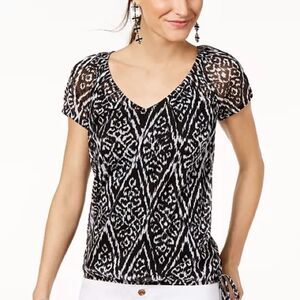 ✨ I.N.C. Tie-Hem Top✨